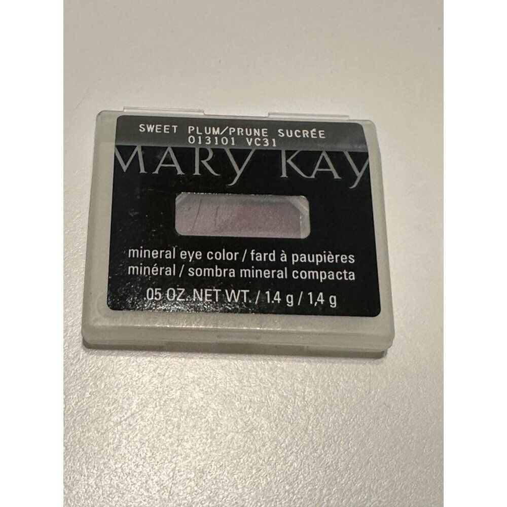MARY KAY MINERAL EYE COLOR Sweet Plum  013101  .05 Oz